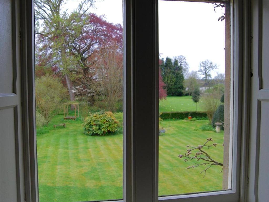 Heyford House Bed & Breakfast Lower Heyford Room photo